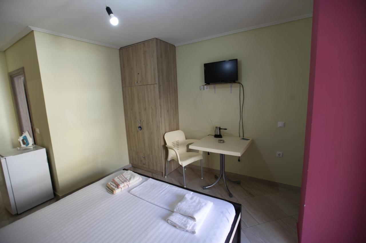 Angjelo Apartments Sarande Bagian luar foto