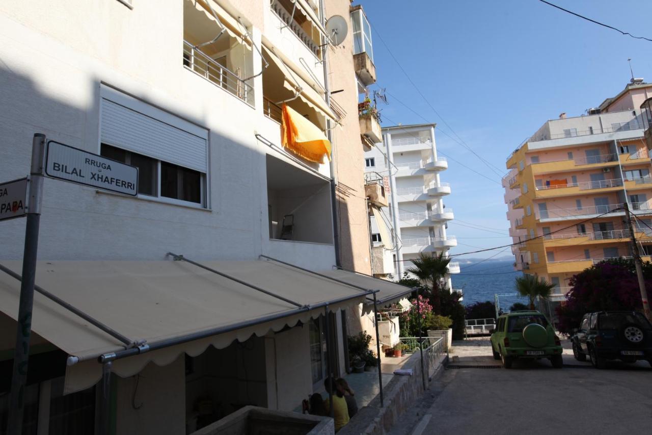 Angjelo Apartments Sarande Bagian luar foto