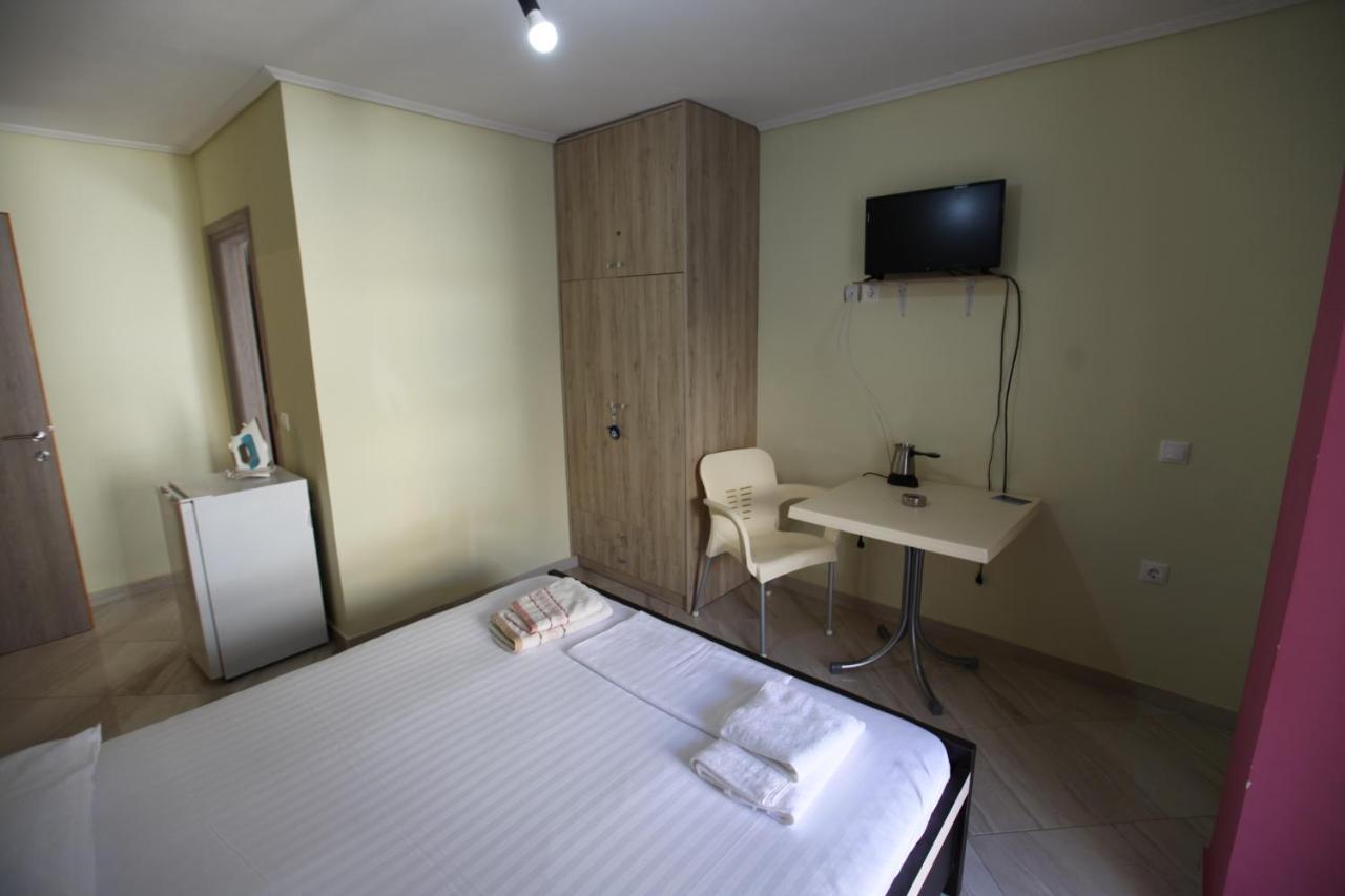 Angjelo Apartments Sarande Bagian luar foto